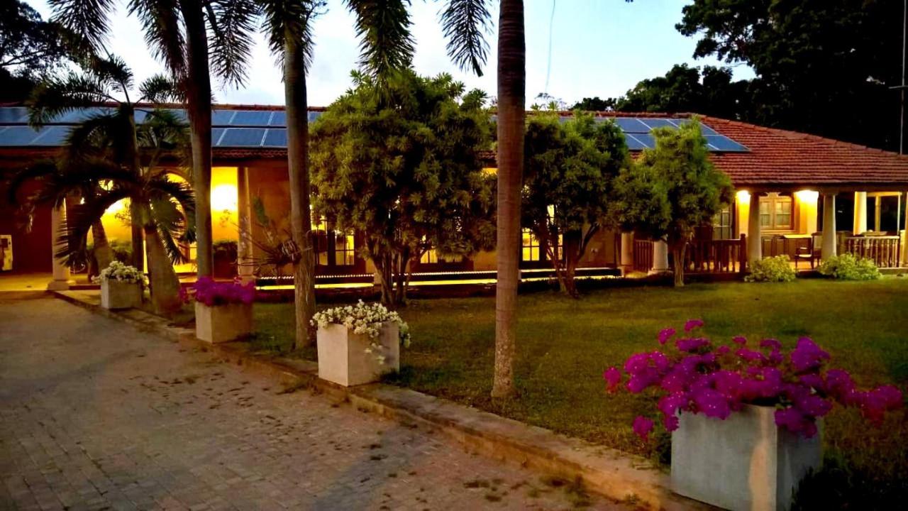 Tropical Villas Negombo Ngoại thất bức ảnh